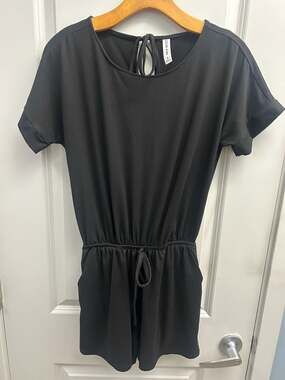 Color Alien Women's Black Short Sleeve Casual Romper with Drawstring Waist and P